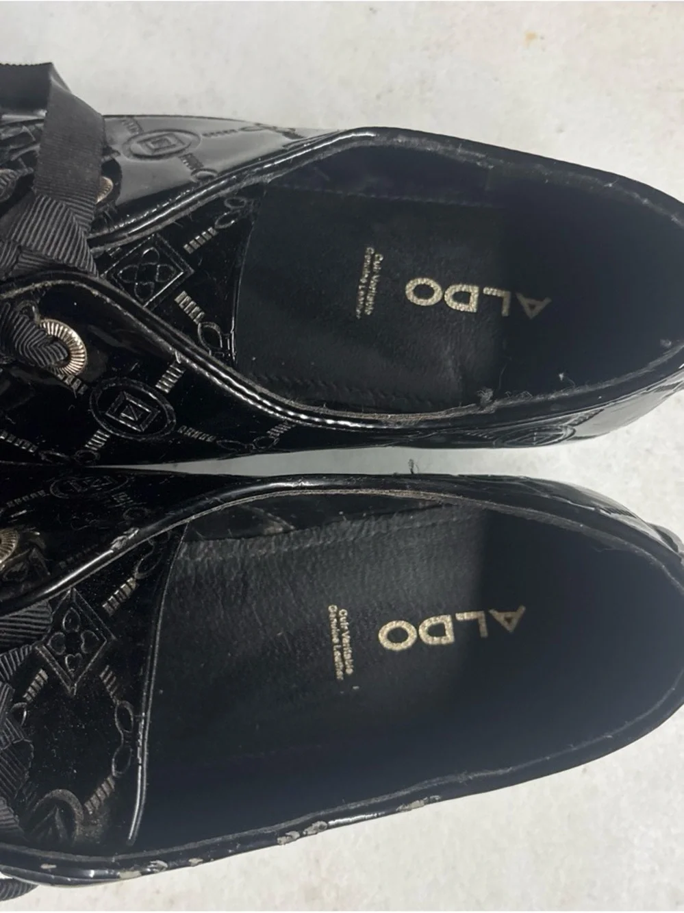 Aldo patent black